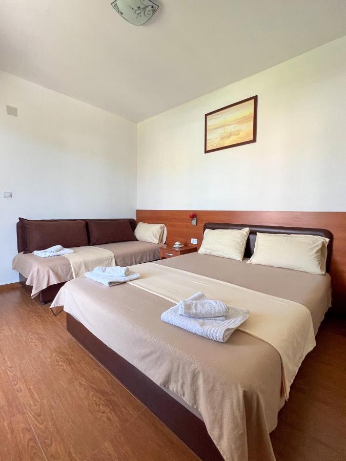 Apartments Fat E Jet - Pool & Breakfast Ulcinj Exterior foto
