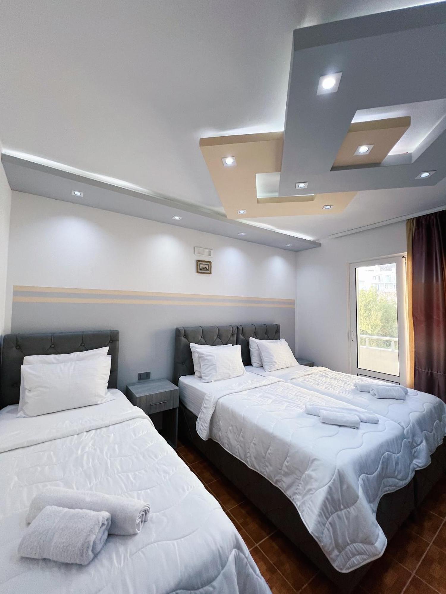 Apartments Fat E Jet - Pool & Breakfast Ulcinj Quarto foto