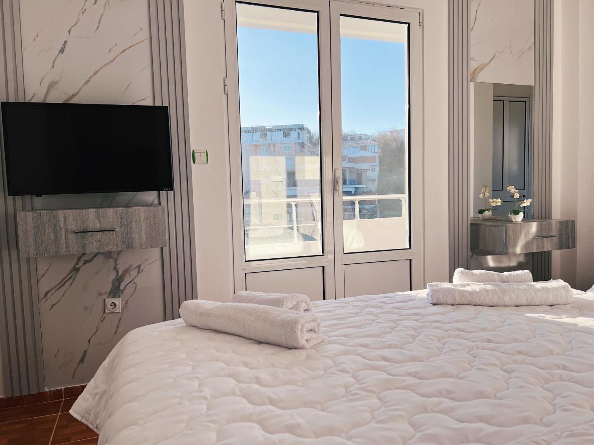 Apartments Fat E Jet - Pool & Breakfast Ulcinj Exterior foto