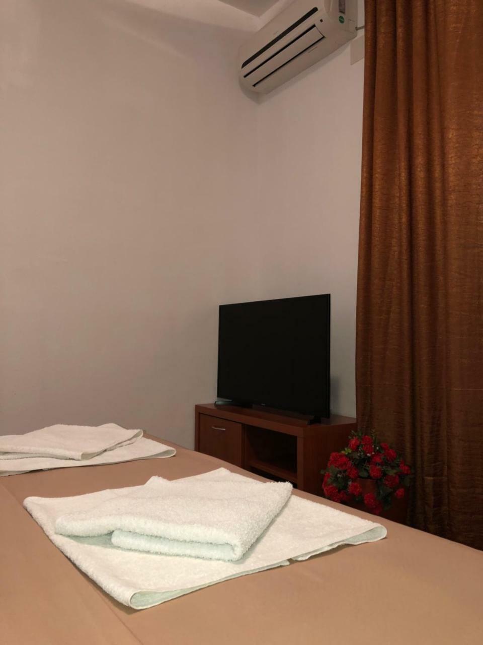Apartments Fat E Jet - Pool & Breakfast Ulcinj Exterior foto